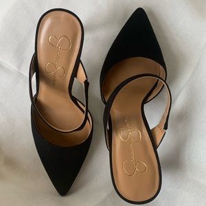 Jessica Simpson mule pump